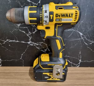 DeWalt 18V Drill Driver TW403321