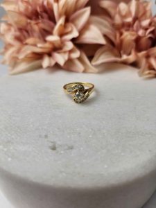 18CT YELLOW GOLD DIAMOND RING #GN403900