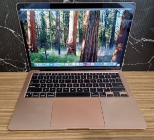 Apple MacBook Air (2020) TW405899