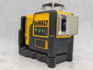DeWalt 12V XR 3x360 Cross Line Green Laser Level w/ 2Ah Battery (DCE089G) - BP413511