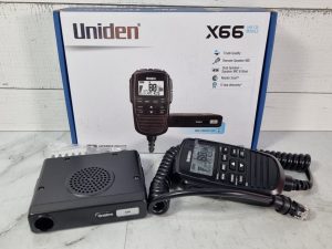 Uniden X66 5-Watt UHF TW409970