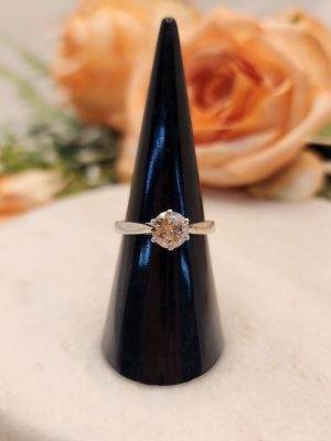 Ladies 14CT White Gold Diamond Ring - IP361750