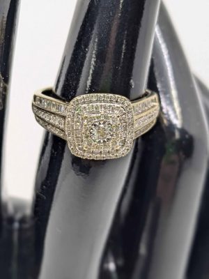 Ladies 9ct Halo Cushion Diamond Ring - BL381660