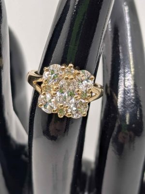 Ladies 9ct Yellow Gold Diamond Cluster Ring - BL366109