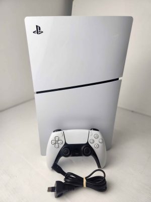 SONY PLAYSTATION 5 CONSOLE WITJ POWER CORD-1 CONTROLLER #GN416774