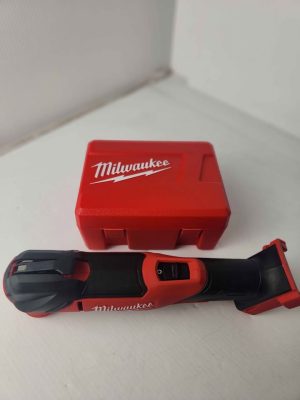 MILWAUKEE MULTI TOOL WITH CASE AND ACCESSORIES #GN414047