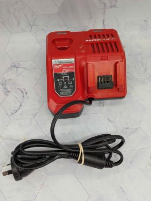 Milwaukee 12/18V Dual Port Rapid Charge Battery Charger - BP415343