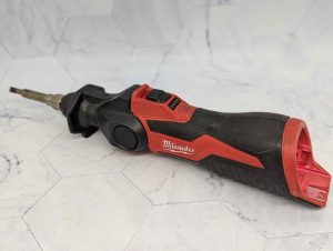 Milwaukee 12V Soldering Iron Skin-Only (M12 SI) - BP417564