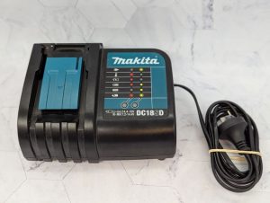 Makita 18V Battery Charger - BP416710