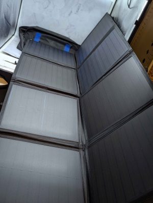 Kings 240W Folding Solar Blanket w/ Solar Controller - BP415528