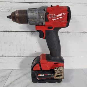 Milwaukee 18V Drill Driver TW412662