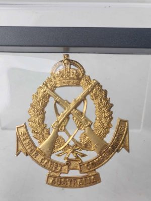 17CT YELLOW GOLD SENIOR CADET BADGE/PENDANT #GN368373