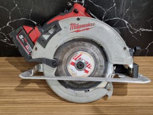 Milwaukee 18V Circular Saw TW412831
