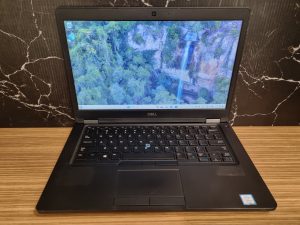 Dell Latitude Laptop TW409940