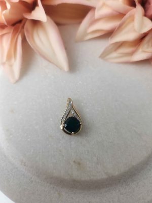 10CT YELLOW GOLD DARK GREEN PENDANT #GN417210