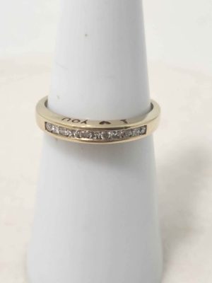 9CT YELLOW GOLD DIAMOND RING (SIZE: P) #GN382532