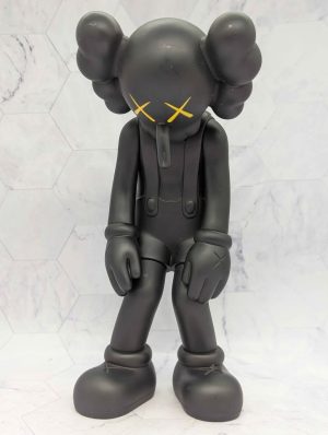 Medicom Toy KAWS '17 Small Lie Collectable Figure - BP418905