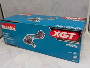 Makita XGT 40V Angle Grinder Skin-Only (GA029GZ) - BP419882
