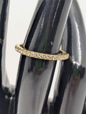 Ladies 18ct Gold Single Scallop Ring - BL401618