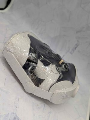 Meta Quest 2 VR Headset w/ 2 x Controllers - BP-422979