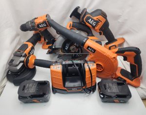 AEG 18V Fusion Brushless Tool Kit with Batteries and Charger - IP420830