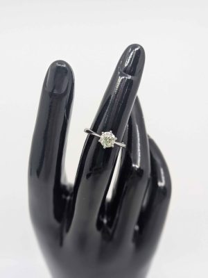 Ladies 18ct White Gold Diamond Ring - BL421747