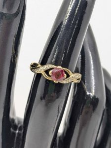 Ladies 9ct Gold Bypass Style Ring - BL391306-2