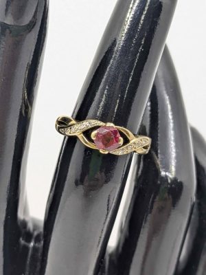 Ladies 9ct Gold Bypass Style Ring - BL391306-2