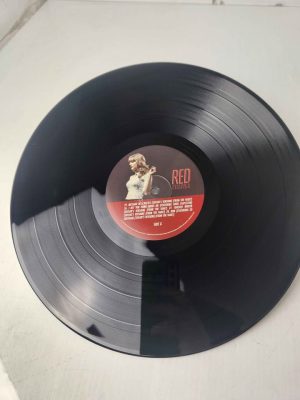 TAYLOR SWIFT "RED" VINYL ALBUM #GN421330