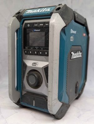 Makita 40V Max Digital Bluetooth Jobsite Radio (MR007G) - BP422386