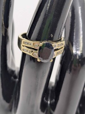 Ladies 9ct Gold Oval Centre Stone Split Shank Ring - BL411881