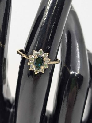 Ladies 9ct Gold Floral Cluster Ring - BL410762-2