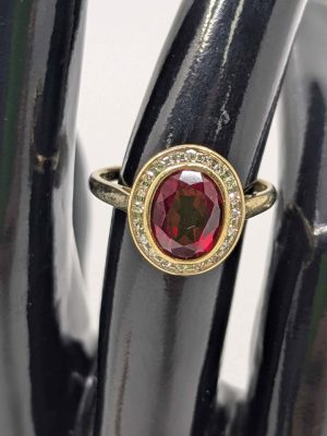 Ladies 9ct Gold Oval Cocktail Ring - BL391321
