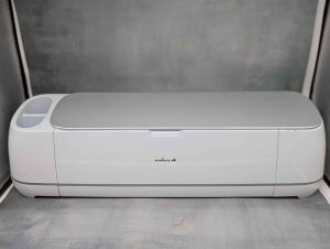 Cricut Maker 3 Cutting Machine w/ Roll Holder - BP428126