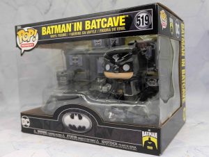 Pop! Moment Batman In Batcave Vinyl #519 - BP424291