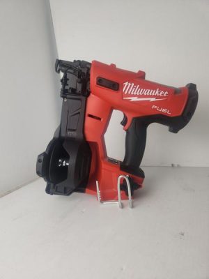 Milwaukee Roofing Nailer - GN423910