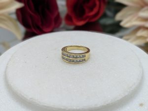 Unisex 18CT Yellow Gold Channel Set Diamond Ring (7gms) - BP338960