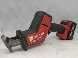 Milwaukee 18V Hackzall Reciprocating Saw w/ 5Ah Battery - BP425695