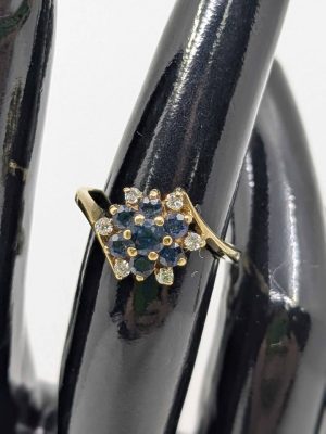 Ladies 9ct Gold Floral Cluster Ring with Faux Sapphires & Cubic Zirconias - BL391529