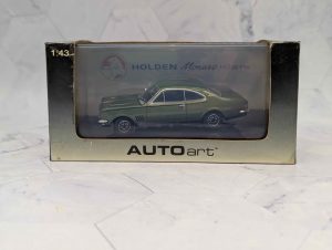 Auto Art 1:43 Holden Monaro HG Model Car - BP423566