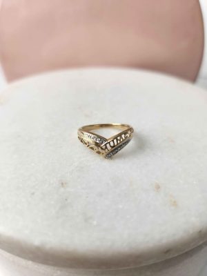 9ct Yellow gold "mum" ring #GN416783