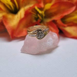 18ct Yellow Gold Bridal Set TW414322