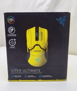 Razer Viper Ultimate Wireless Gaming Mouse w/ Charging Dock - IP425599