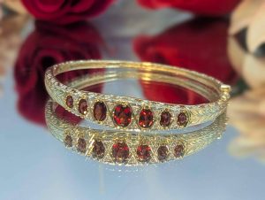 Ladies 9ct Yellow Gold Red Stone & Diamond Bangle (17.4gms) - BP424600