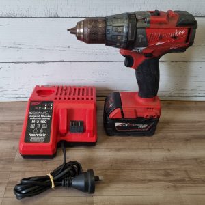 Milwaukee 18V Drill Driver TW414106