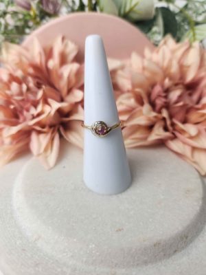 9ct Yellow gold ring with pink stone #GN417610