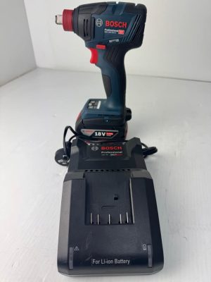Bosch drill with battery & charger #GN427016