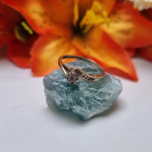 9ct Yellow Gold Halo Ring TW398581