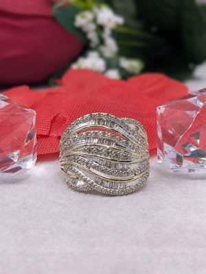 Ladies 9ct Gold Diamond Cluster Wave Ring - BL419011