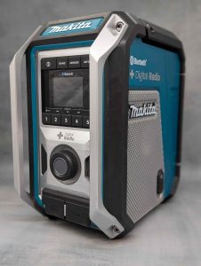Makita 18V Digital Bluetooth Jobsite Radio Skin-Only (DMR115) - BP431508